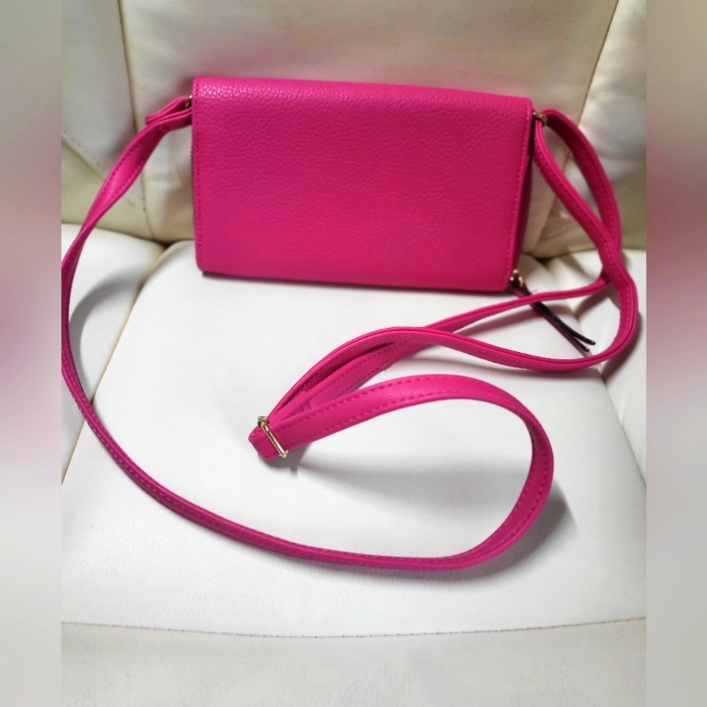 Juicy By Juicy Couture Pink Crossbody Wallet Bag - Picture 2 of 7